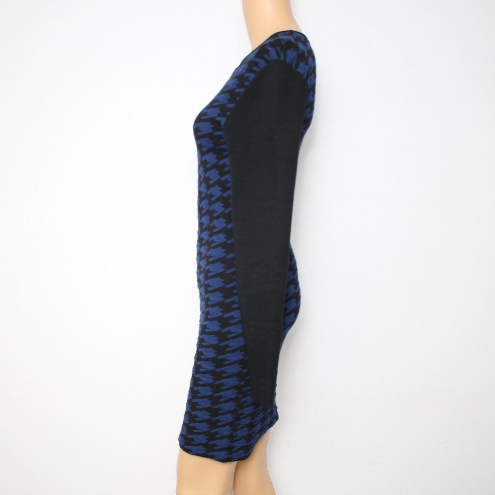 NEW Torn by Ronny Kobo Blue Black Long Sleeve Sweater Dress M - Picture 6 of 11